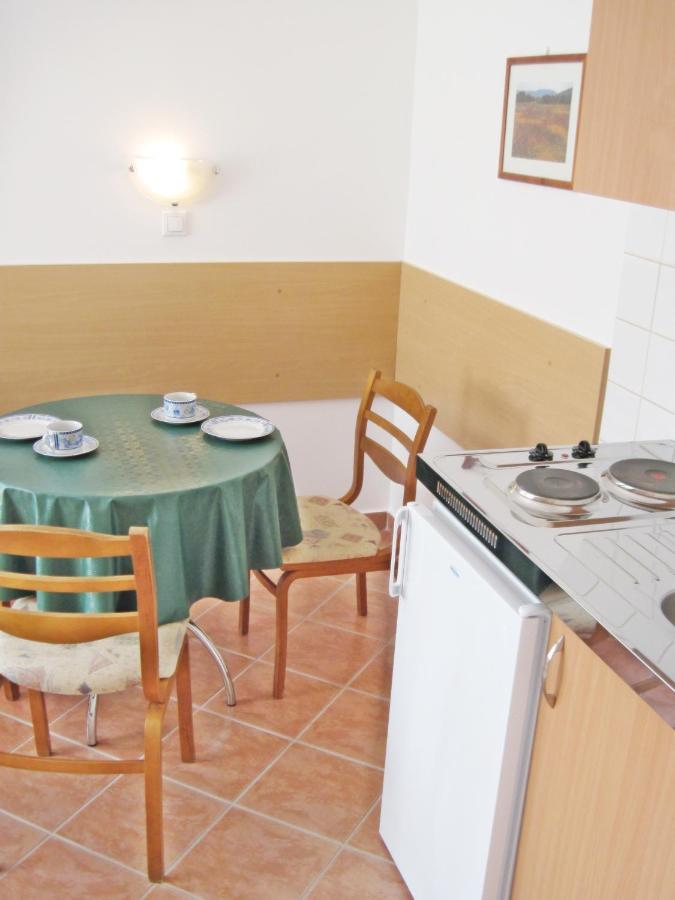Suele Apartments & Rooms Балатонфюред Экстерьер фото