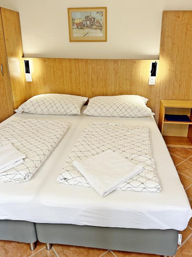 Suele Apartments & Rooms Балатонфюред Экстерьер фото